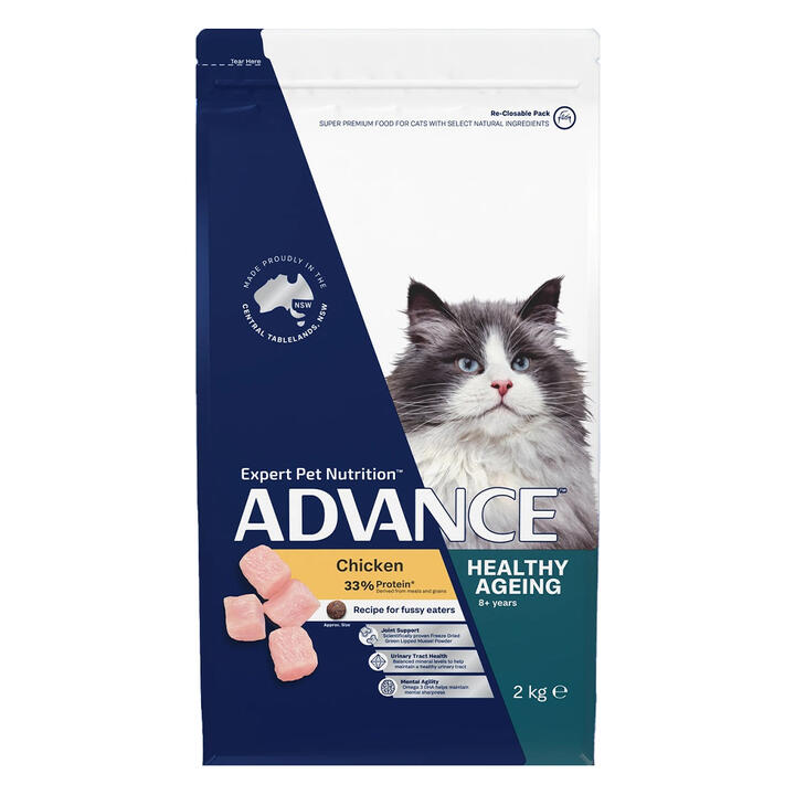 Advance Healthy Ageing Adult Chicken Dry Cat Food 2 Kg